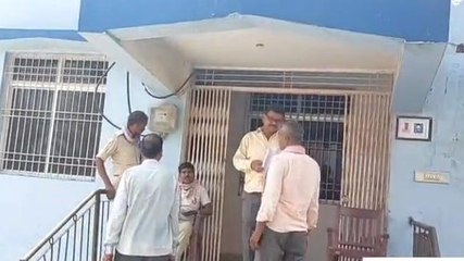 सारण: तेज आंधी तूफान के कारण पलानी में दबकर अधेड़ की मौत, परिजनों में मचा कोहराम