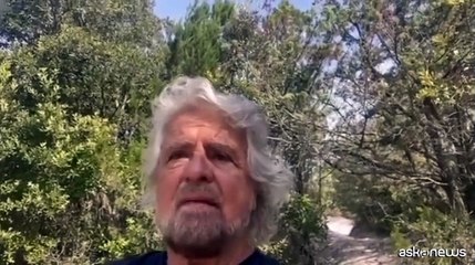 Brigate di cittadinanza e passamontagna, Grillo: era una boutade