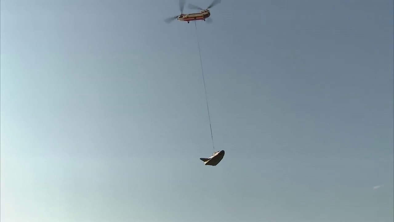 Dream Chaser - Cargo System Gliding Test