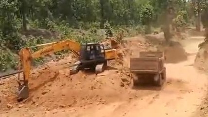 सीधी: भाजपा नेता ने दिखाई दबंगई,मजदूरों के साथ की जमकर मारपीट,देखें आरोप