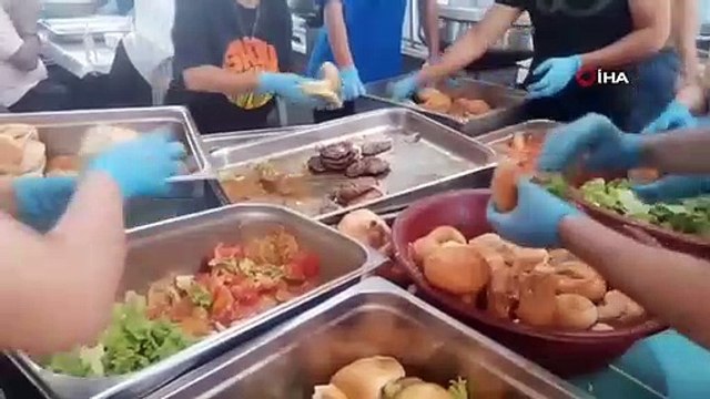 Événement semblable à un festival pour les survivants du tremblement de terre