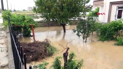 Les eaux de crue ont effondré la ligne Eastern Express ： Les services ferroviaires ont été interrompus