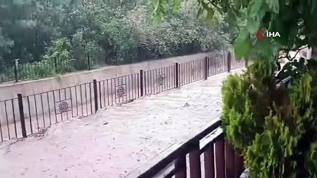 Çorum'da sel: Dereler taştı, tarım arazileri sular altında kaldı