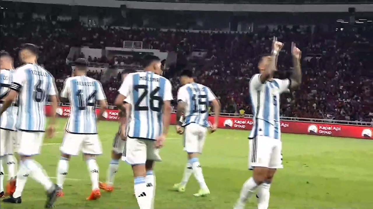 Primer gol de Argentina