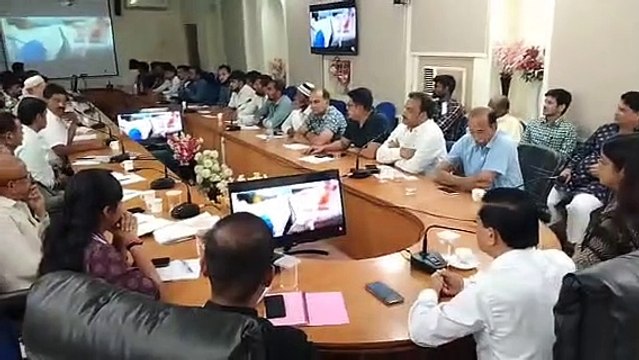 एक यूनिट रक्तदान से बचाया जा सकता है ४ लोगों का जीवन- कलेक्टर