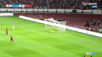 Gol de Cuti Romero: Argentina gana 2 a 0 ante Indonesia