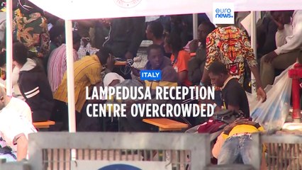 1,300 migrants overcrowd Lampedusa reception centre designed for 400