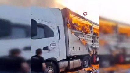 Un camion a pris feu dans TEM： Ces moments sont filmés