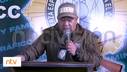 Regresó a casa y encontró a sus padres muertos en la sala: "estaban sentados"