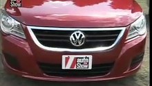 Chrysler Town & Country vs VW Routan