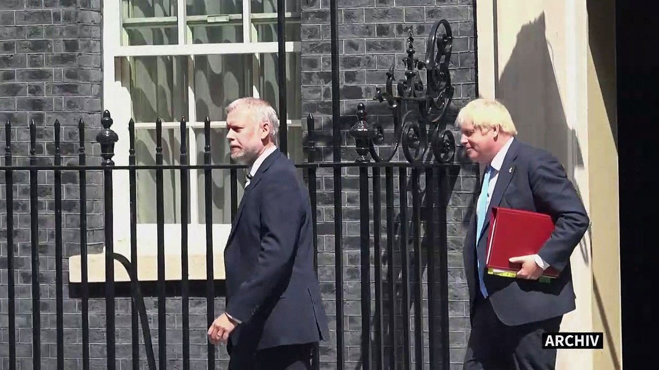 Britische Abgeordnete stimmen 'Partygate'-Bericht und Sanktionen gegen Johnson zu