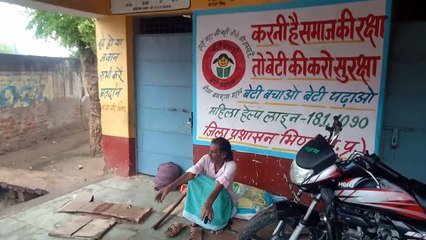 प्रवेशोत्सव पर पानी फिरा, न बच्चे पहुंचे, न ताले खुले