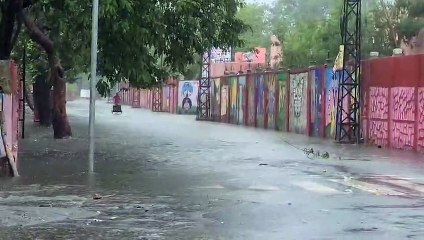 भीलवाड़ा जलमग्न, सड़क दरिया बनी