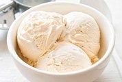 Voici les meilleures glaces à la vanille vendues au supermarché, selon Yuka, avec des notes supérieures à 75/100, elles sont jugées « excellentes »