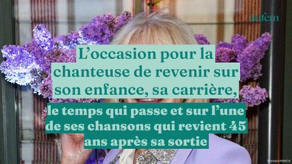 Amanda Lear "millionnaire" grâce à une chanson, elle ironise : "Ça paiera l'Ehpad"