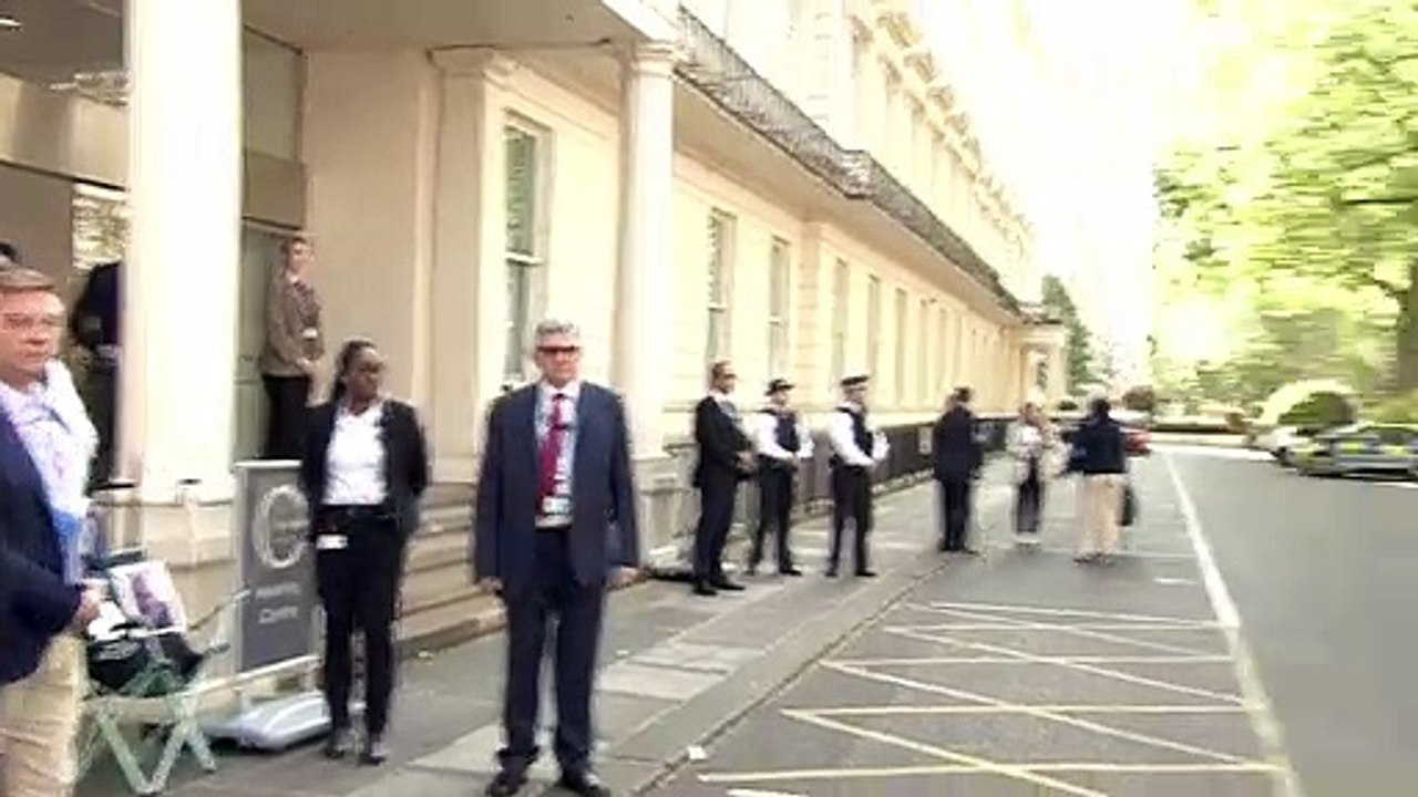 MPs arrive to back report Boris misled Parliament