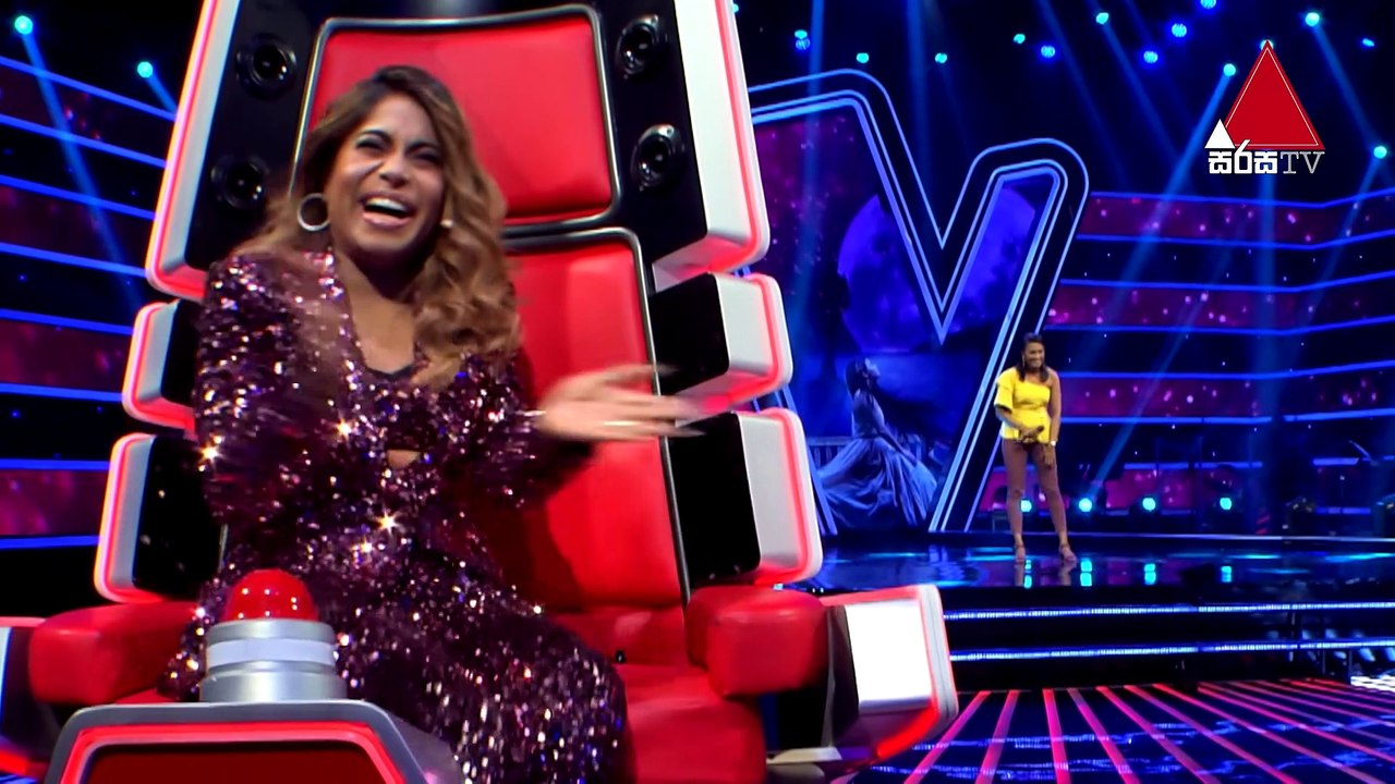 Radhini Mendis | Pahan Nowana Rayaka ( පහන් නොවන රැයක )  |  Blind Auditions | The Voice Sri Lanka