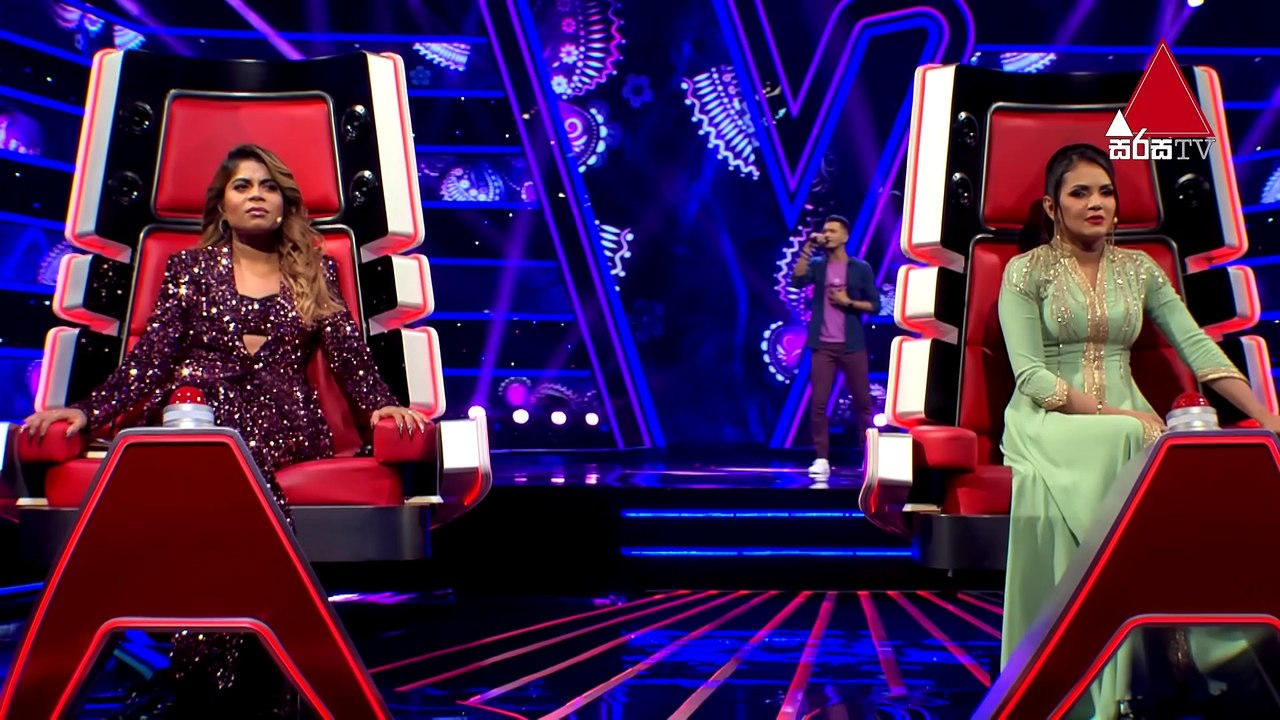 Praveen Anjana | Sanda Renu Galana (සඳ රේණු ගලන)  | Blind Auditions | The Voice Sri Lanka