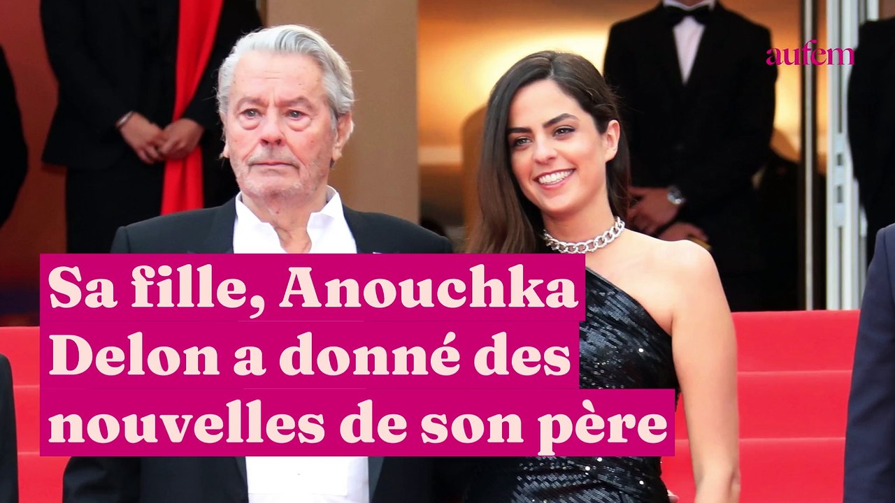 Anouchka Delon évoque la santé de son père Alain Delon : "Je vous rassure…"