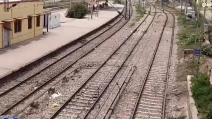 बुलंदशहर: टुकड़ों में बंट गया युवक, मौत बनकर दौड़ती आई ट्रेन