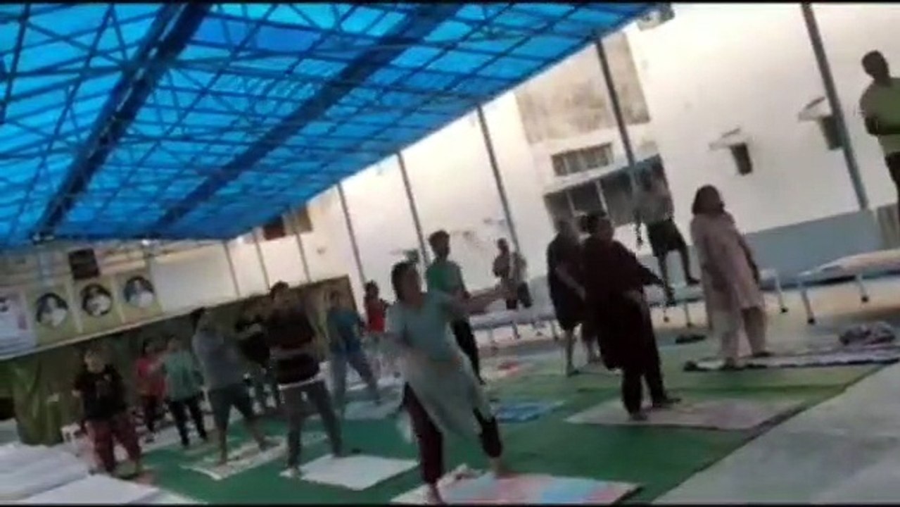 योगोपचार से नगपुरा में हर साल 1800 मरीज हो रहे स्वास्थ्य