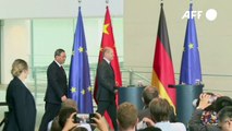 Chanceler alemão recebe premiê chinês em Berlim