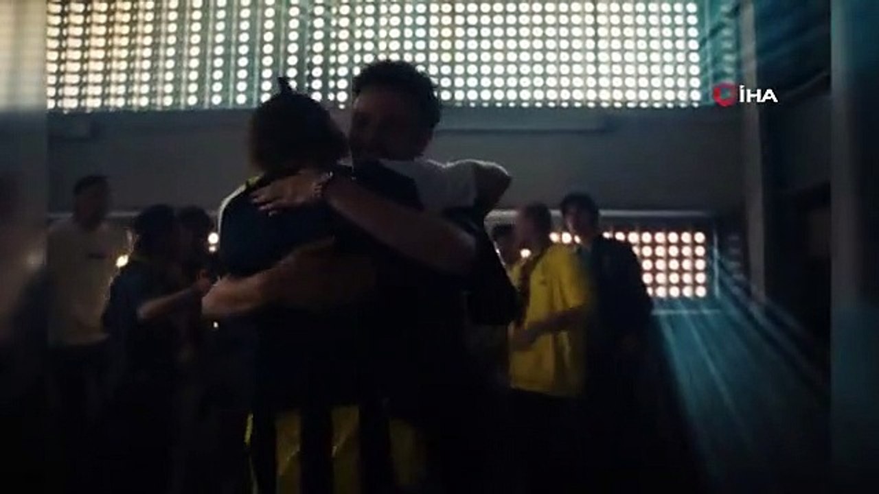 Fenerbahçe yeni sezon formalarını tanıttı