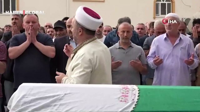 Kocasının sopa ve yumruklarla darbederek katlettiği Sinem, son yolculuğuna uğurlandı