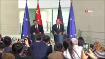Çin Başbakanı Li ile Almanya Başbakanı Scholz Ticaret ve İklim Değişikliği Konularını Görüştü
