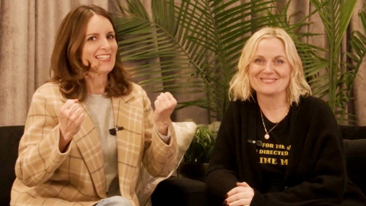 The Restless Leg Tour: Tina Fey & Amy Poehler Announce More Dates | THR Video