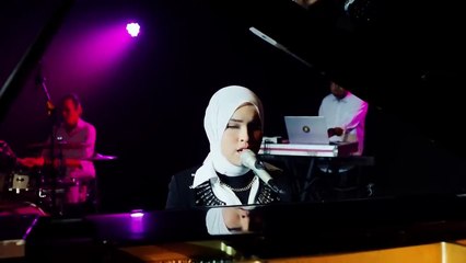 Putri Ariani - Loneliness