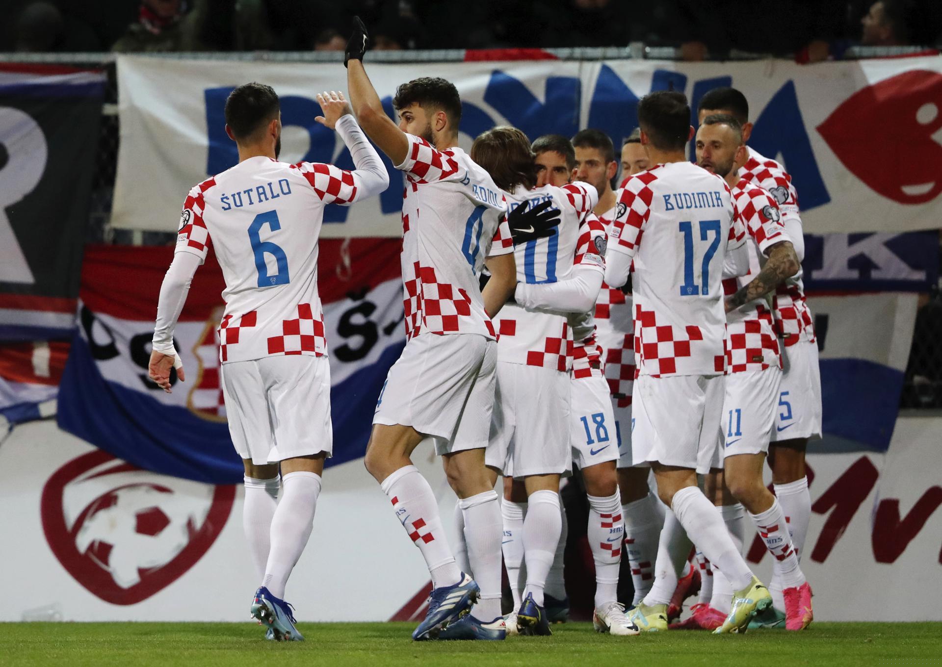 Croatia's crumbling trophy hopes - Modric's last chance?