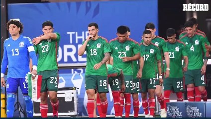 Martinoli destrozó a Pietrasanta