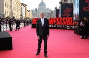 Simon Pegg thinksTom Cruise's stunts in 'Mission Impossible' are 'dangerous'