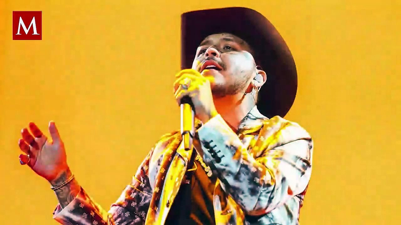 Christian Nodal manda mensaje de señas a sus fans sordos que acudieron a concierto