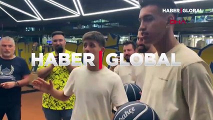 Fenerbahçe Başkanı Ali Koç, genç taraftarın Arda Güler'e hitap tarzına kızdı!