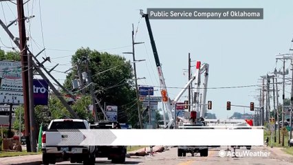 Families facing extreme heat without power after storms