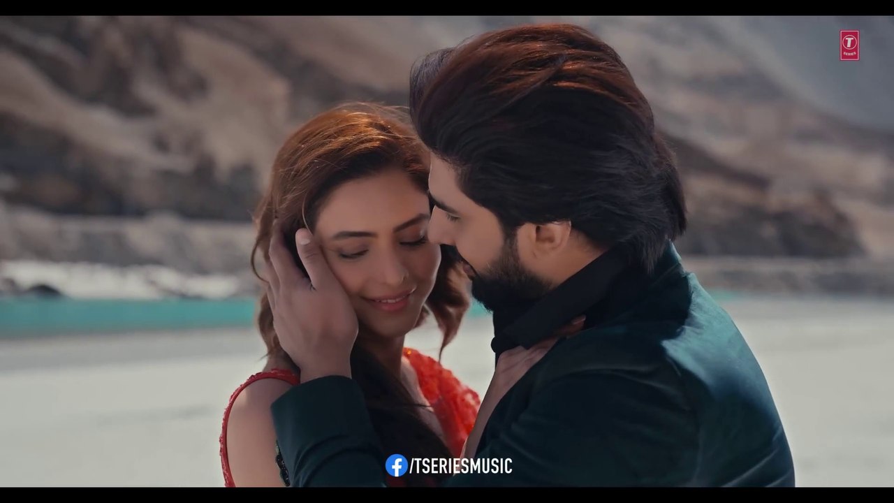 Mohabbat (Video) Amaal Mallik, Aamna Sharif - Vayu - Krish Trivedi - Bhushan Kumar