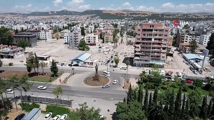 Bâtiments laissés vides dans la «ville en ruine» d'Adıyaman