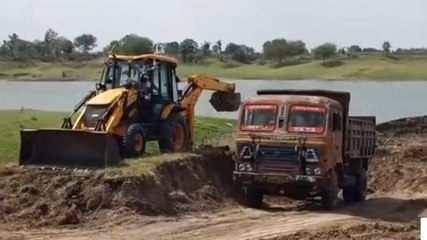 उज्जैन: सरपंच सचिव पर 2 करोड़ 19 लाख का जुर्माना, मचा हड़कंप