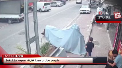 Sokakta koşan küçük kıza araba çarpt