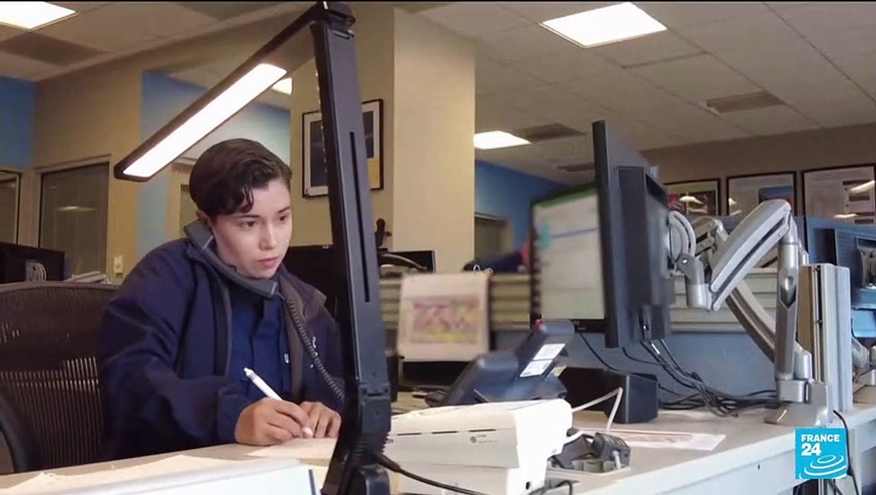 Rescuers detect 'underwater noises' in hunt for lost Titanic sub