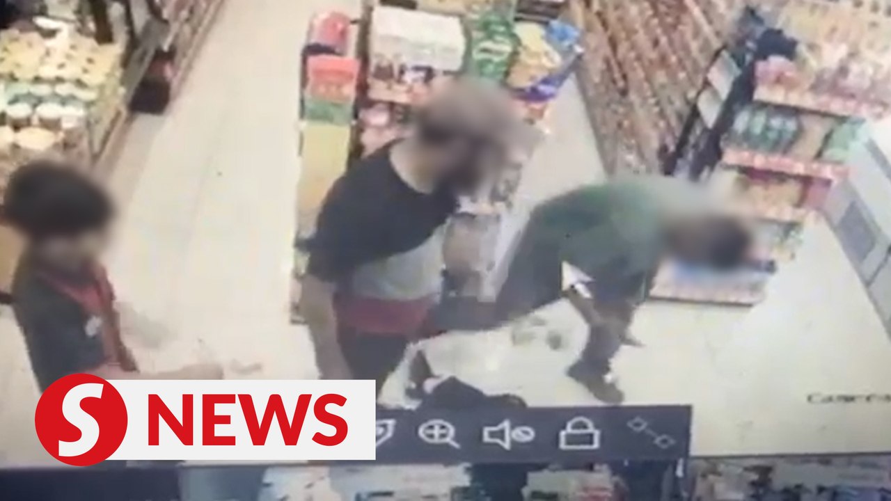 Cops nab suspects who beat up convenience store...