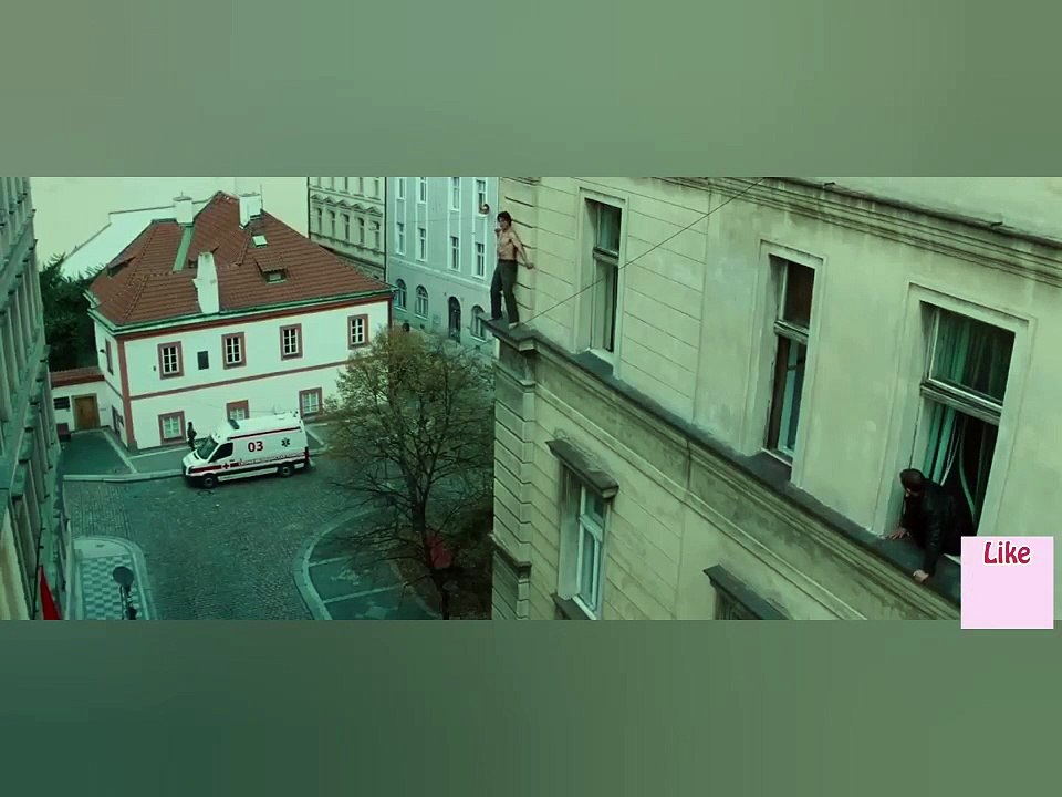 Tom cruise ki Jaan jate jate bacchi film ka scene mai jab unhona kach