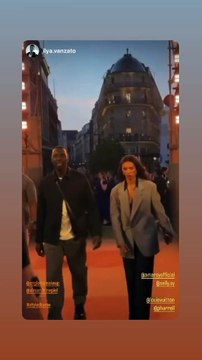 Et la paire enchaîne les défilés lors des différentes Fashion Week.Omar Sy et sa fille Selly lors du défilé Louis Vuitton hommes le 20 juin 2023 à Paris