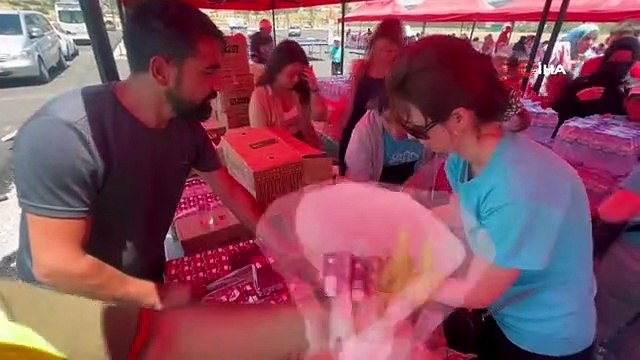 Uçan Raketler Kahramanmaraş Konteyner Kentteki çocuklarla buluştu