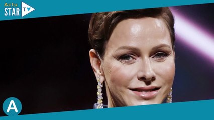 Charlene de Monaco parée de bijoux scintillants : retrouvailles radieuses sur le tapis rouge avec Lo