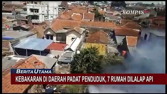 Kebakaran Kawasan Padat Penduduk di Bandung, 7 Rumah Warga Dilalap Si Jago Merah!