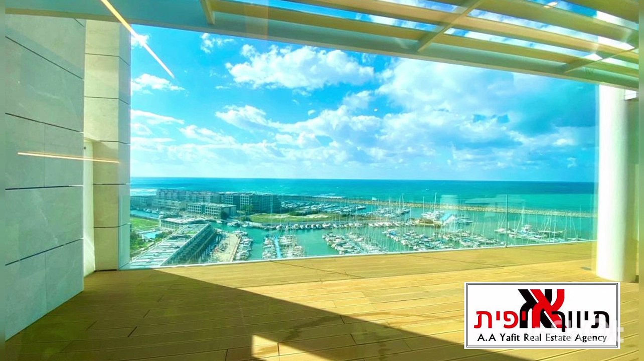 Apartment for sale in the Ritz Carlton Herzliya Marina