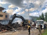 Erzurum Pazaryolu'ndaki yangında 10 ev küle döndü